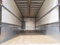 日野プロフィアアルミウイング大型（10t）[写真35]