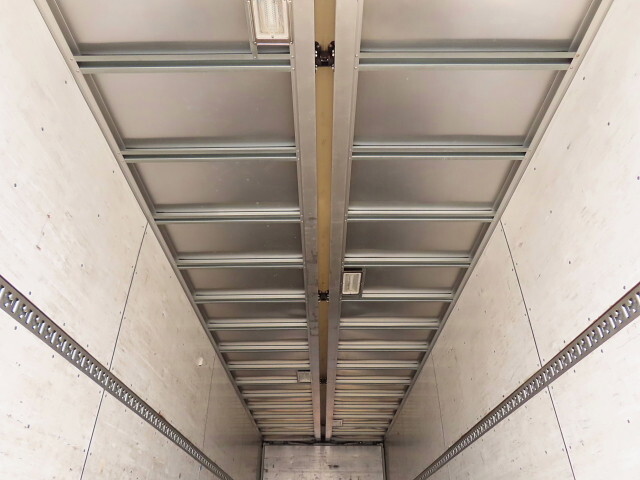 日野プロフィアアルミウイング大型（10t）[写真37]