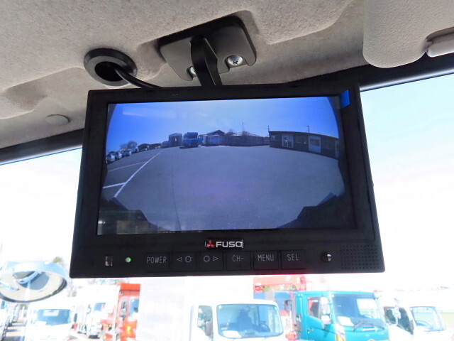 三菱ふそうファイターコンテナ専用車中型（4t）[写真21]