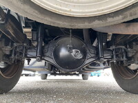 三菱ふそうキャンター平ボディ小型（2t・3t）[写真17]