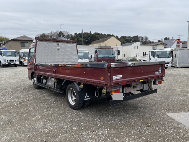 三菱ふそうキャンター平ボディ小型（2t・3t）[写真02]