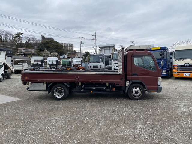 三菱ふそうキャンター平ボディ小型（2t・3t）[写真07]