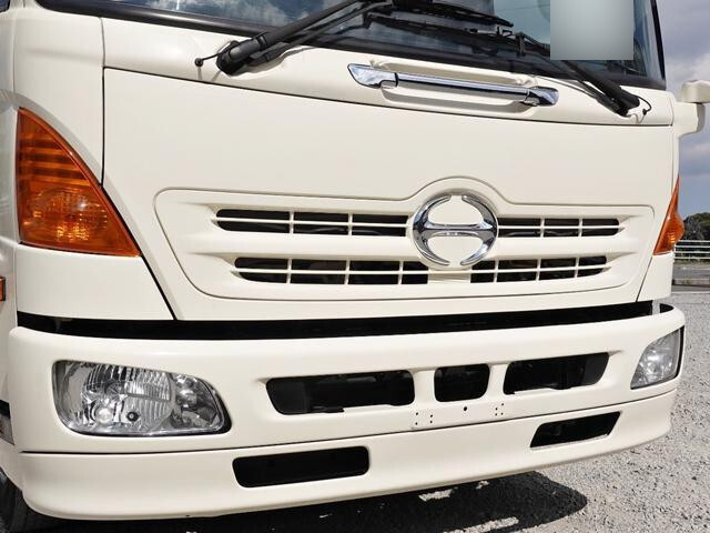 日野レンジャーアルミバン中型（4t）[写真05]