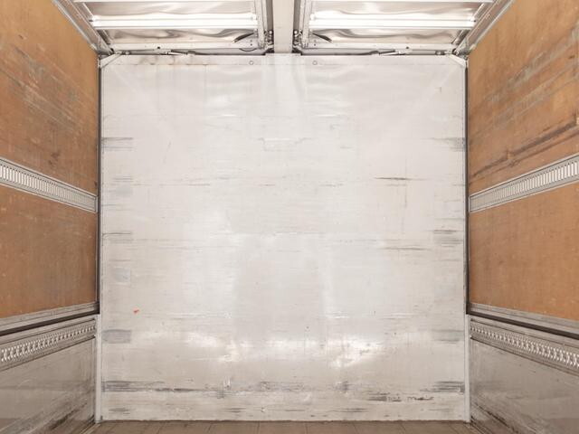 いすゞフォワードアルミウイング中型（4t）[写真17]