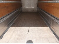 いすゞフォワードアルミウイング中型（4t）[写真19]