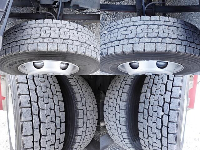 いすゞフォワードアルミウイング中型（4t）[写真20]