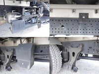 いすゞフォワードアルミウイング中型（4t）[写真24]