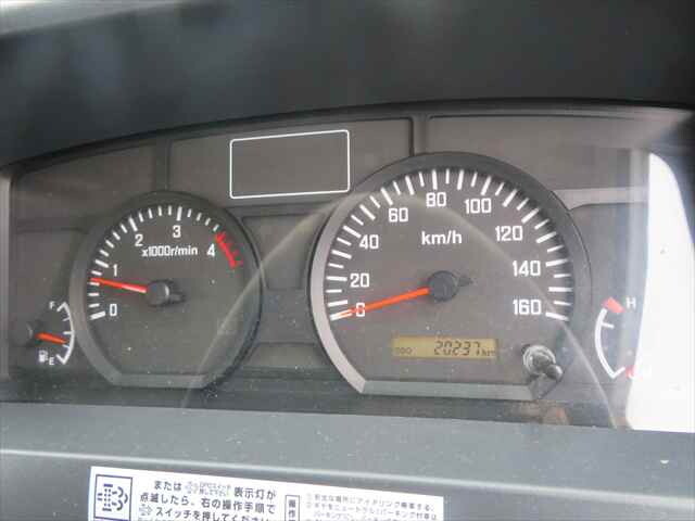 いすゞエルフダンプ小型（2t・3t）[写真31]