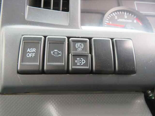 いすゞエルフダンプ小型（2t・3t）[写真37]