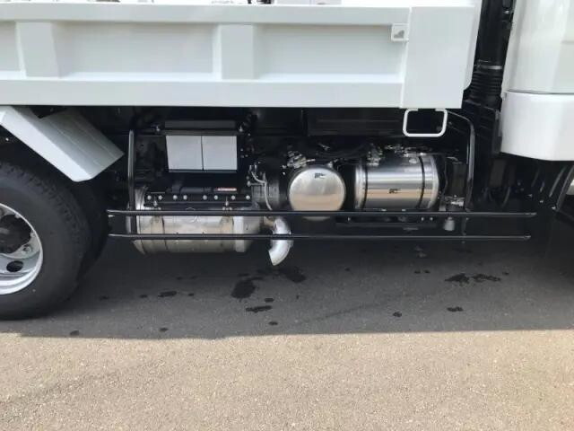 三菱ふそうファイターダンプ中型（4t）[写真29]