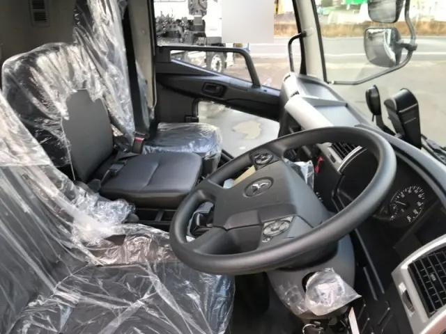 三菱ふそうファイターダンプ中型（4t）[写真08]