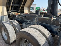 いすゞギガダンプ大型（10t）[写真17]