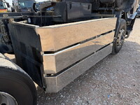 いすゞギガダンプ大型（10t）[写真18]