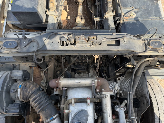 いすゞギガダンプ大型（10t）[写真23]