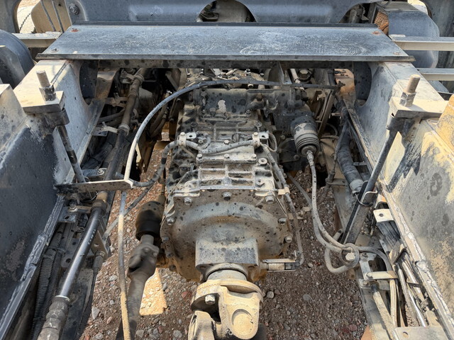 いすゞギガダンプ大型（10t）[写真24]