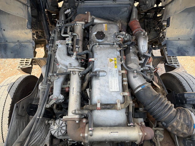 いすゞギガダンプ大型（10t）[写真27]