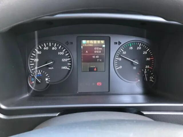 三菱ふそうファイターダンプ中型（4t）[写真13]