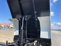 三菱ふそうファイターダンプ中型（4t）[写真26]