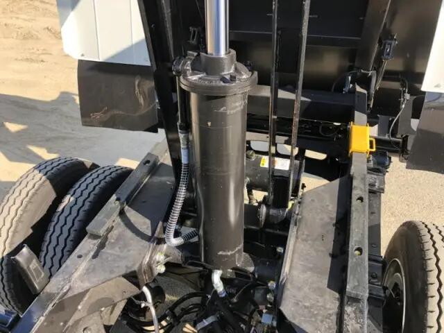 三菱ふそうファイターダンプ中型（4t）[写真27]