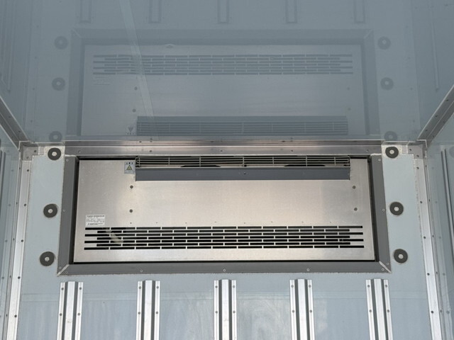 三菱ふそうキャンター冷凍車（冷蔵車）小型（2t・3t）[写真14]