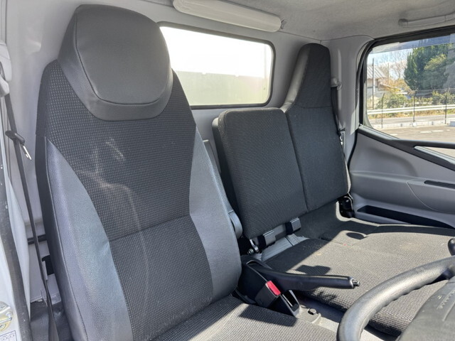 三菱ふそうキャンター冷凍車（冷蔵車）小型（2t・3t）[写真20]