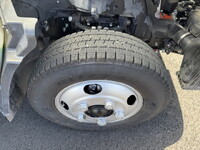 三菱ふそうキャンター冷凍車（冷蔵車）小型（2t・3t）[写真38]