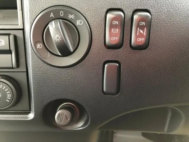 三菱ふそうファイターダンプ中型（4t）[写真15]