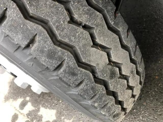 三菱ふそうファイターダンプ中型（4t）[写真24]