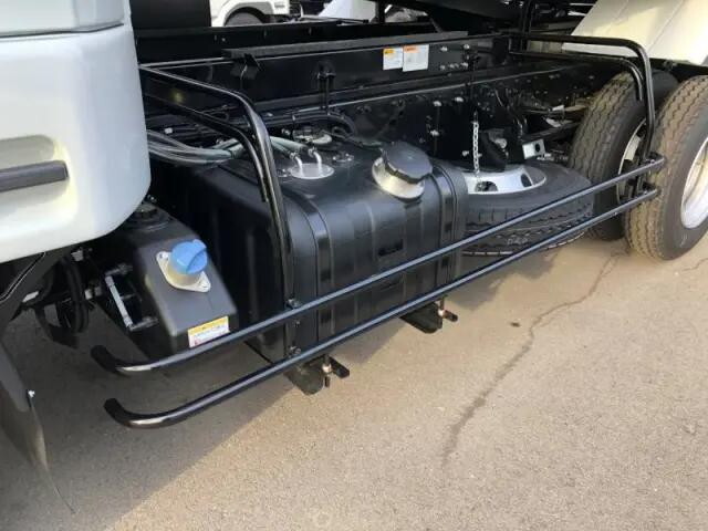 三菱ふそうファイターダンプ中型（4t）[写真25]