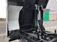 三菱ふそうファイターダンプ中型（4t）[写真32]