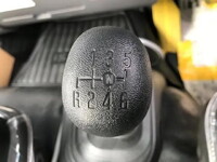 いすゞフォワードコンテナ専用車中型（4t）[写真16]