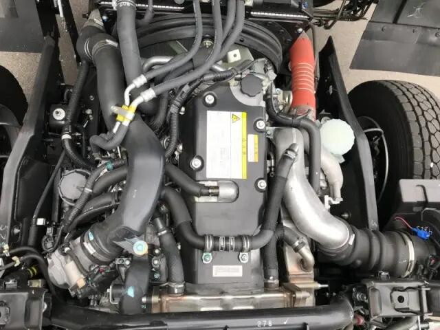 いすゞフォワードコンテナ専用車中型（4t）[写真18]