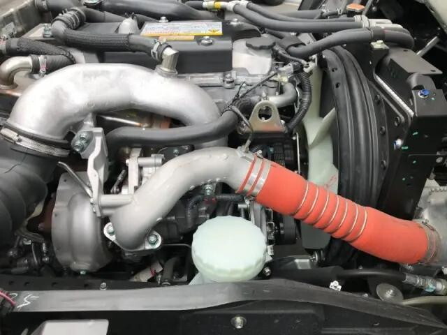 いすゞフォワードコンテナ専用車中型（4t）[写真20]