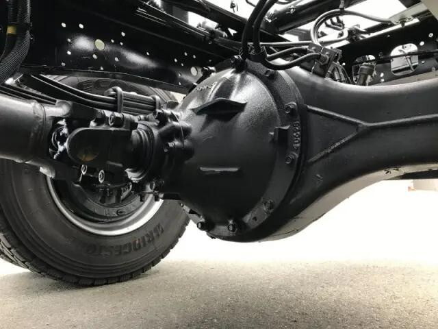 いすゞフォワードコンテナ専用車中型（4t）[写真27]