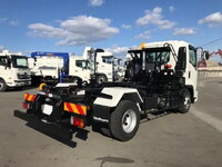 いすゞフォワードコンテナ専用車中型（4t）[写真02]