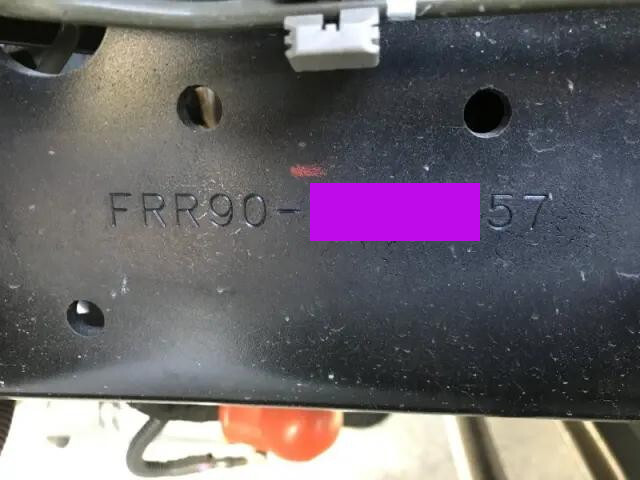 いすゞフォワードコンテナ専用車中型（4t）[写真38]