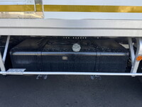 いすゞフォワード冷凍車（冷蔵車）中型（4t）[写真31]