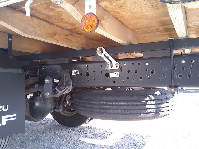 いすゞエルフアルミブロック小型（2t・3t）[写真13]