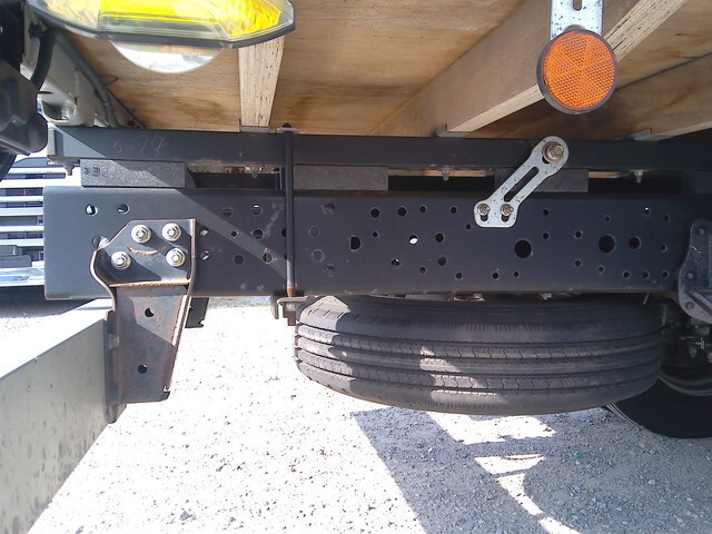 いすゞエルフアルミブロック小型（2t・3t）[写真14]