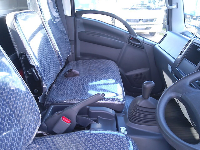 いすゞエルフアルミブロック小型（2t・3t）[写真23]