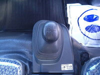 いすゞエルフアルミブロック小型（2t・3t）[写真29]