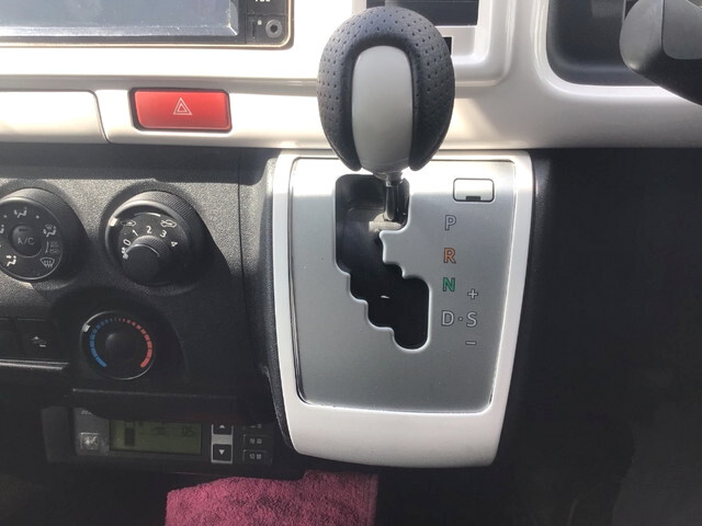 トヨタハイエース冷凍車（冷蔵車）小型（2t・3t）[写真23]