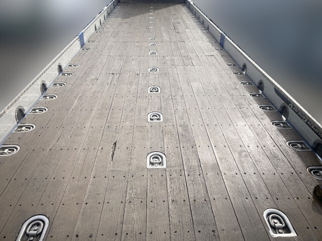 三菱ふそうスーパーグレートセーフティローダー大型（10t）[写真03]