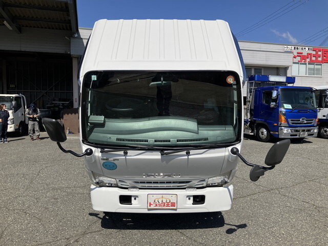 いすゞエルフパッカー車（塵芥車）小型（2t・3t）[写真10]