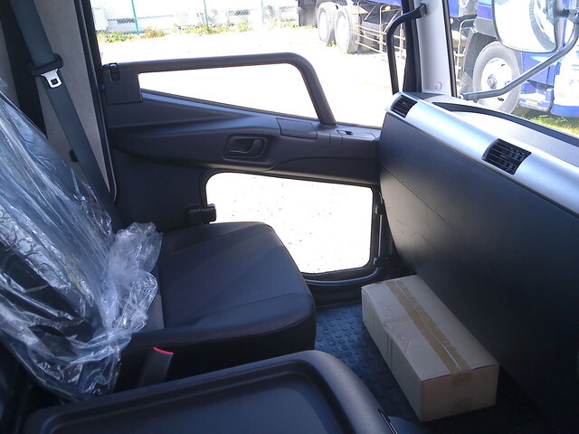 三菱ふそうファイター深ダンプ（土砂禁ダンプ）中型（4t）[写真21]