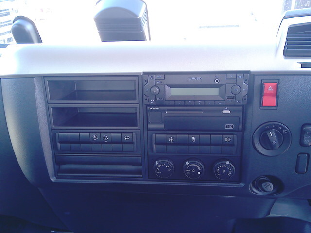 三菱ふそうファイター深ダンプ（土砂禁ダンプ）中型（4t）[写真22]