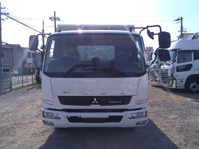三菱ふそうファイター深ダンプ（土砂禁ダンプ）中型（4t）[写真05]