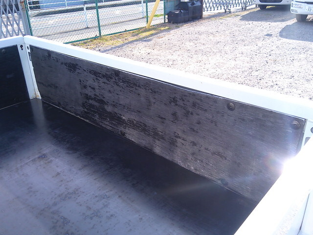 三菱ふそうキャンターダブルキャブ（Wキャブ）小型（2t・3t）[写真18]