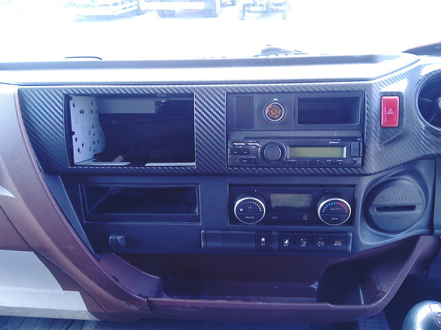 日野レンジャーアルミウイング中型（4t）[写真29]