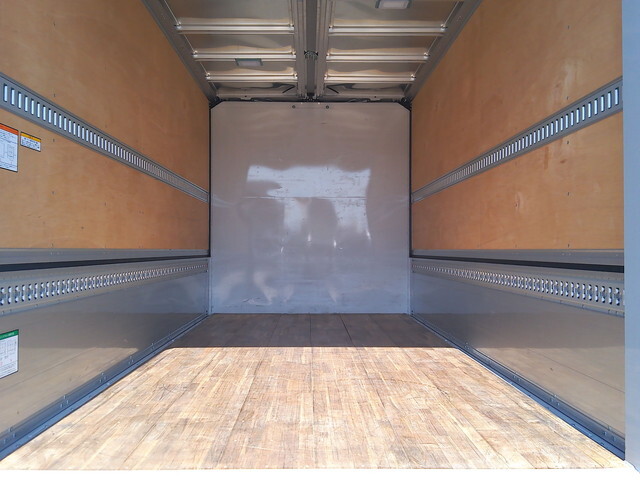 いすゞエルフアルミウイング小型（2t・3t）[写真15]